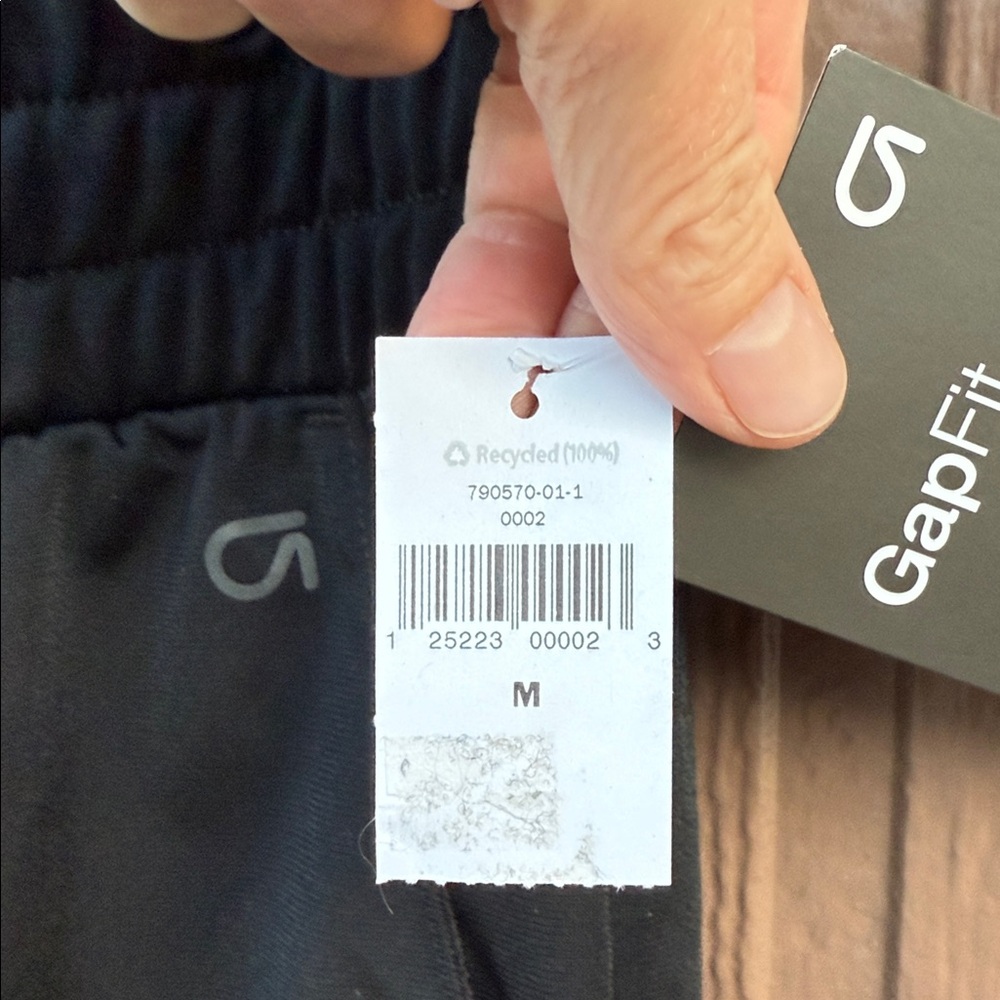 Gap NWT Black Jogger Pants - Picture 5 of 10
